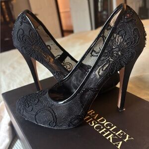 Badgley Mischka Elegant Black Floral Lace Heels